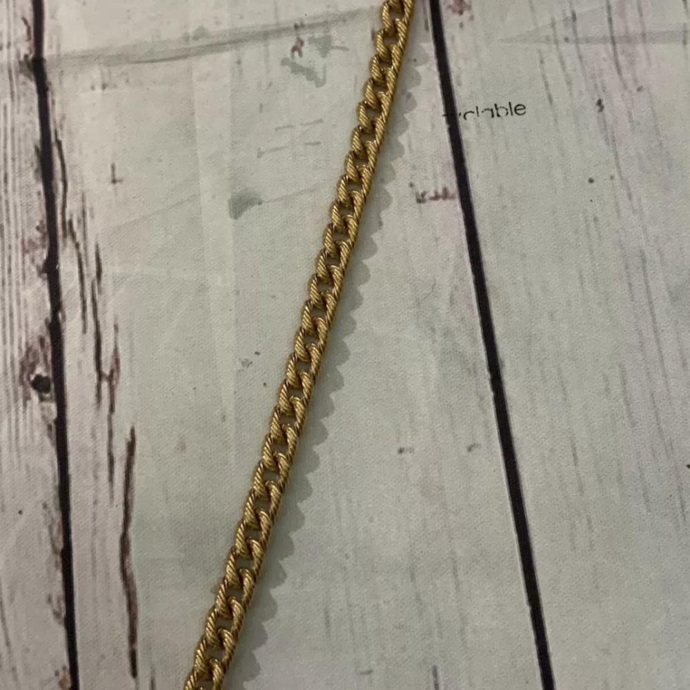 Napier Gold Tone Chain W/ Large Red Enamel Pendant - Picture 3 of 10
